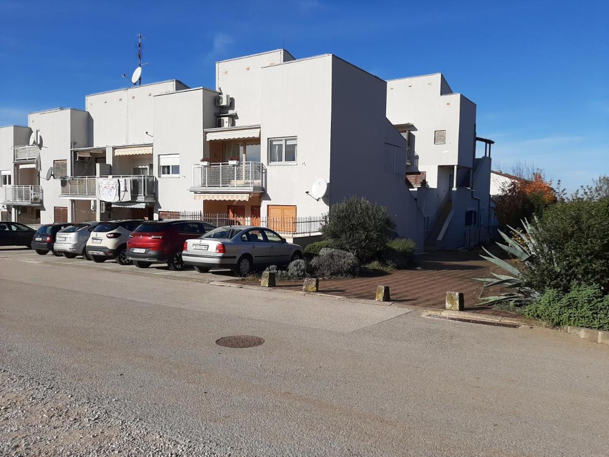 Medo Apartamento Novigrad Istria Exterior foto